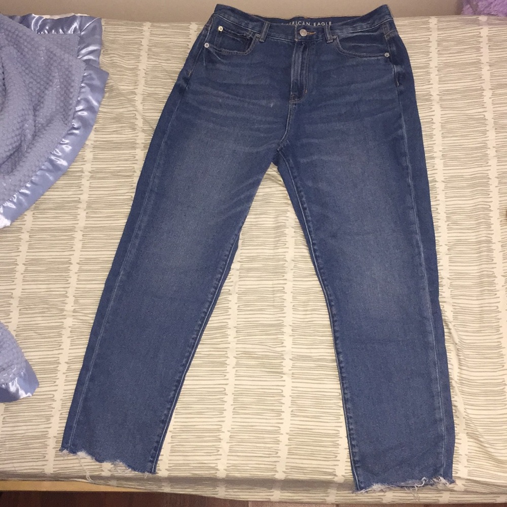 American Eagle mom jeans